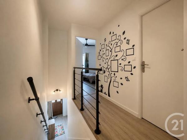 Maison à vendre  3 pièces - 75 m 2   ENTRELACS  - 73