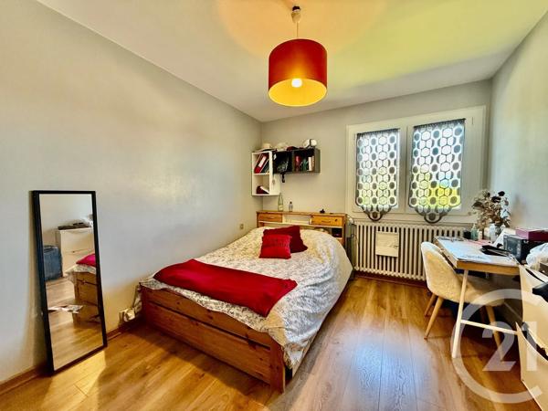 Appartement F4 à vendre  4 pièces - 82,96 m 2   RUMILLY  - 74