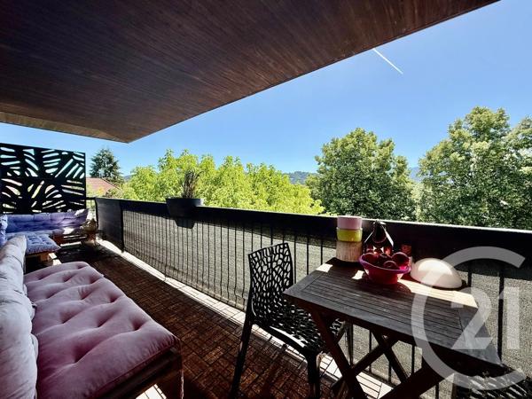 Appartement F4 à vendre  4 pièces - 82,96 m 2   RUMILLY  - 74