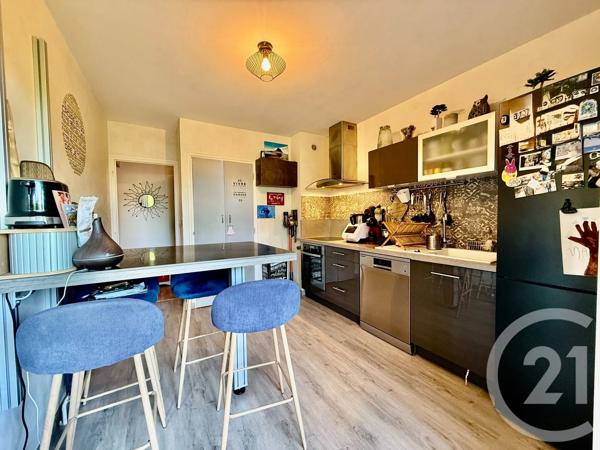 Appartement F4 à vendre  4 pièces - 82,96 m 2   RUMILLY  - 74