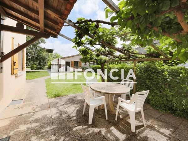 À vendre Maison 9 pièces 200 m² - Carmaux 81400