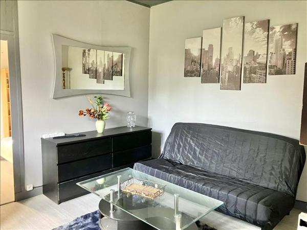 Maison à vendre |  Saint-Vite |  9 pièces | 157 m²