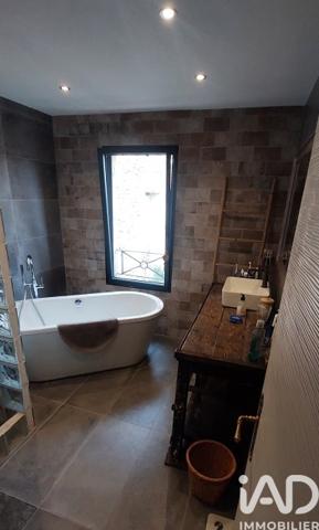 Maison à vendre 4 pièces 140 m² Vauvert