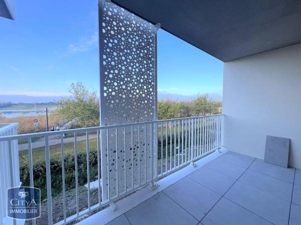 Appartement à louer 2 pièces 46.5m² Monteux (84170)