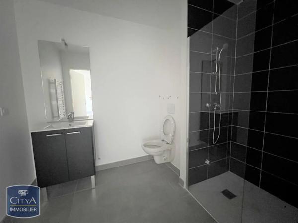 Appartement à louer 2 pièces 46.5m² Monteux (84170)