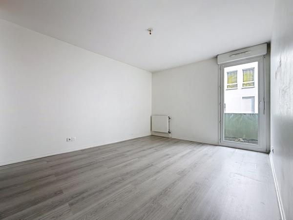 Appartement F4 de 88.50 m2 Rive Gauche de Rouen avec 2 parkings - ROUEN