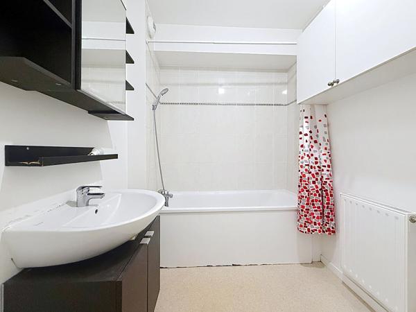 Appartement F4 de 88.50 m2 Rive Gauche de Rouen avec 2 parkings - ROUEN