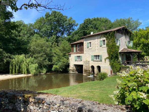 Achat - Maison Libourne 33500 7 pièces 197 m 2 9400 m 2