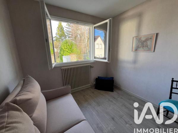 Maison à vendre 5 pièces 137 m² Saint-Julien-les-Villas