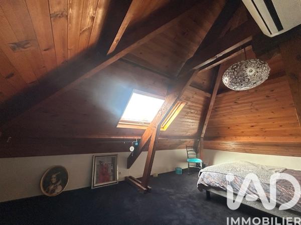 Maison à vendre 5 pièces 137 m² Saint-Julien-les-Villas