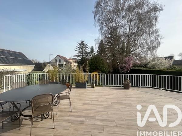 Maison à vendre 5 pièces 137 m² Saint-Julien-les-Villas
