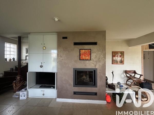 Maison à vendre 5 pièces 137 m² Saint-Julien-les-Villas