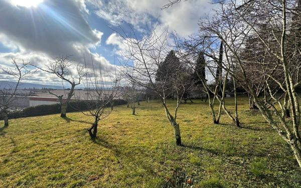 Terrain à vendre    Aubenas