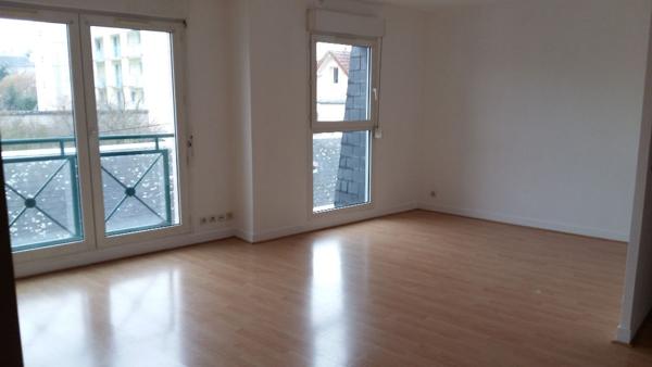 Appartement 2 pièces 53.60m2 avec cave et parking