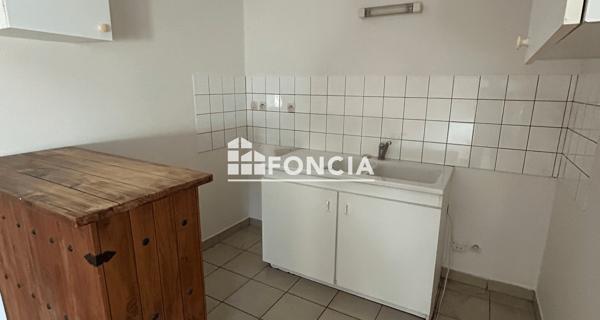 Location Appartement 2 pièces 35.7 m² - Niort 79000