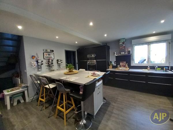 Vente maison Lesparre Medoc : 170 000 € - AJP Lesparre Immobilier