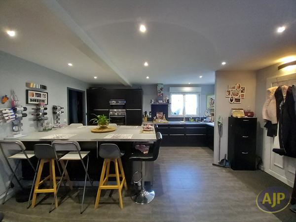 Vente maison Lesparre Medoc : 170 000 € - AJP Lesparre Immobilier