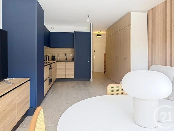 Appartement F1 à vendre  1 pièce - 31,40 m 2   NICE  - 06