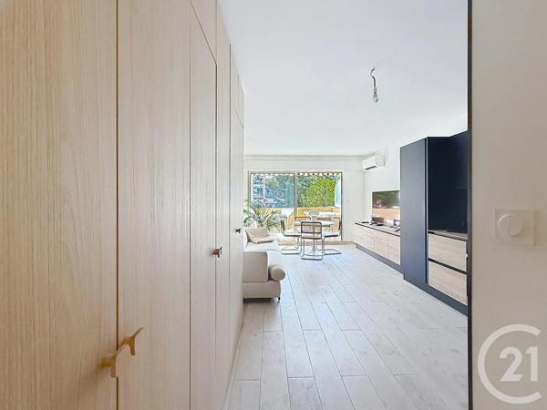 Appartement F1 à vendre  1 pièce - 31,40 m 2   NICE  - 06