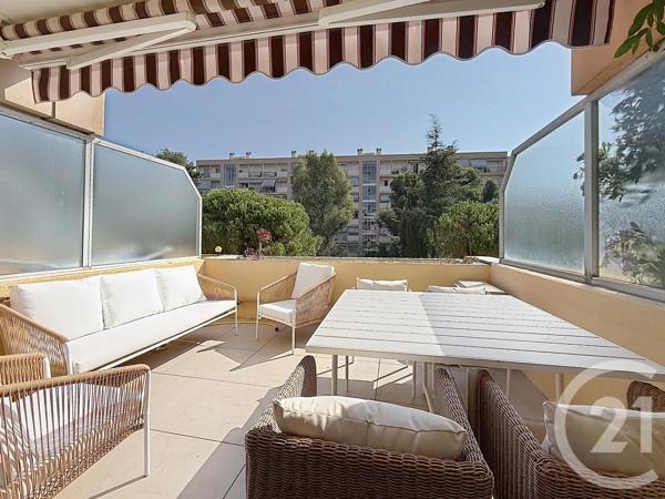 Appartement F1 à vendre  1 pièce - 31,40 m 2   NICE  - 06