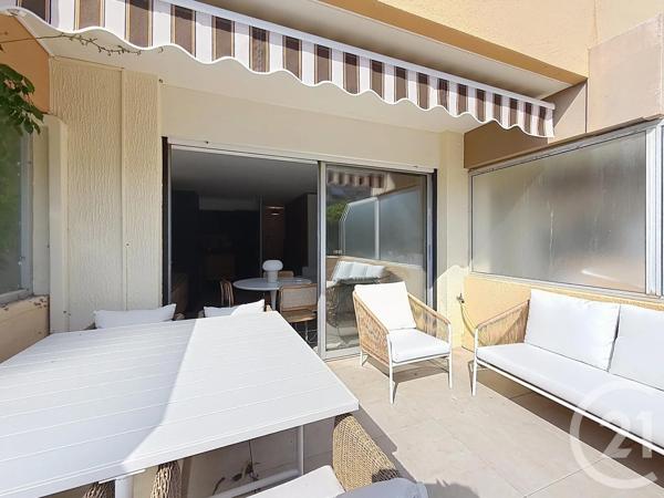 Appartement F1 à vendre  1 pièce - 31,40 m 2   NICE  - 06