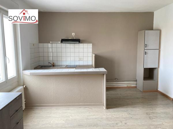 APPARTEMENT AU 1ER ÉTAGE : T2