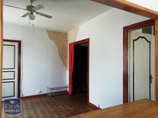 Appartement à louer 3 pièces 49.23m²