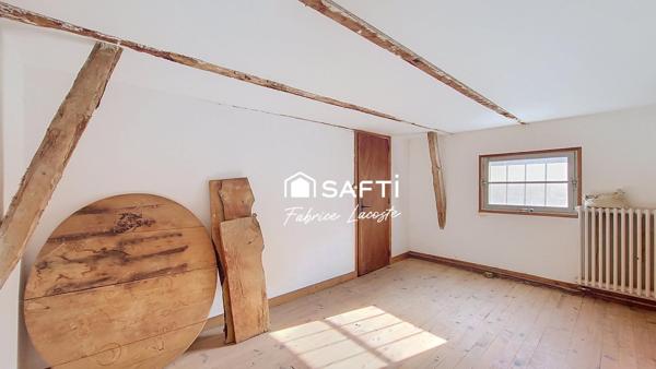 Maison de village -  8 pièces - 150 m²