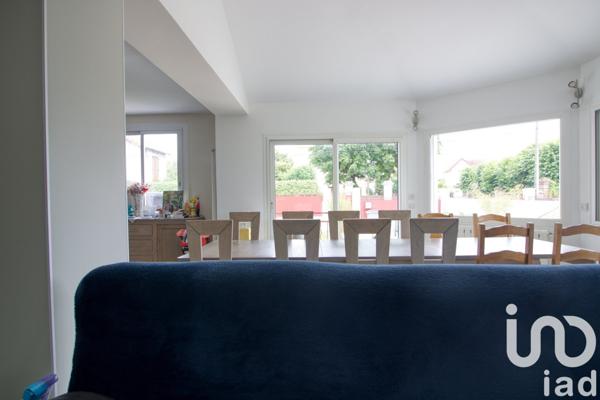 Maison 8 pièces de 200 m² à Conflans-Sainte-Honorine (78700)