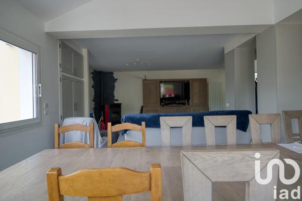 Maison 8 pièces de 200 m² à Conflans-Sainte-Honorine (78700)