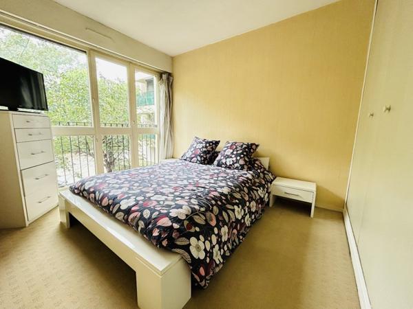 Appartement à LES MUREAUX (78130)