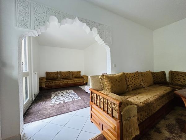 Appartement à LES MUREAUX (78130)