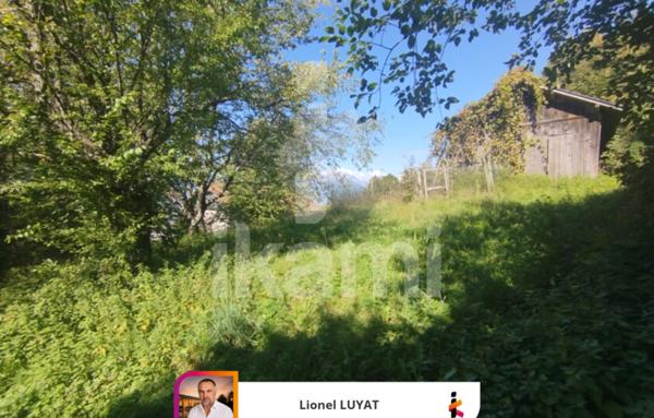 Terrain à Batir de 1 416 m²