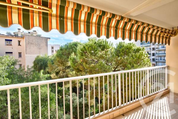 Appartement T3 à vendre  3 pièces - 67,38 m2 NICE - 06