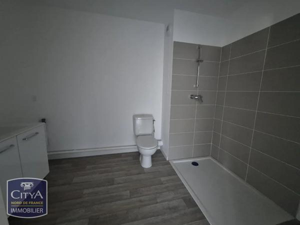 Appartement à louer 2 pièces 44.88m² Valenciennes (59300)