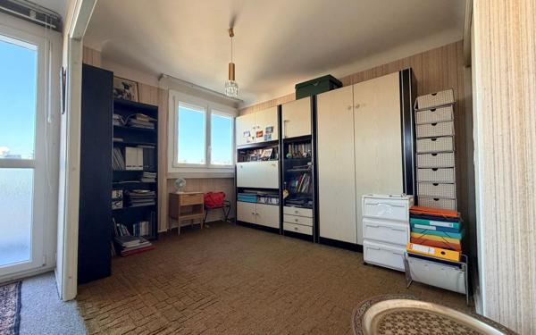 Appartement à vendre    4 pièces • 74,50 m2 Vandoeuvre-lès-Nancy