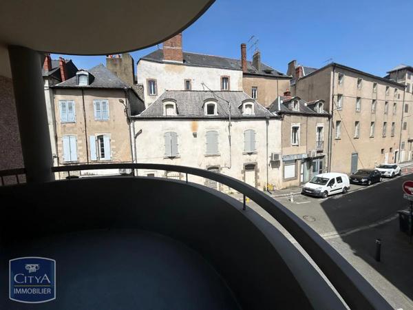 Appartement à louer 3 pièces 69.36m² Laval (53000)