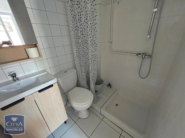 Appartement à louer 1 pièce 16.73m² Villeneuve-sur-Lot (47300)
