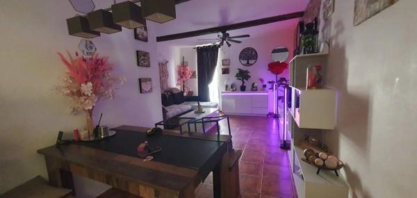 Maison de ville traversante avec terrasse et garage – 80 m² – Vendue louée