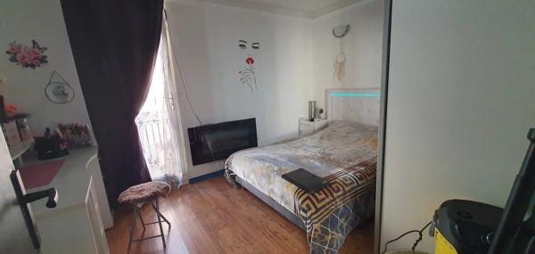 Maison de ville traversante avec terrasse et garage – 80 m² – Vendue louée