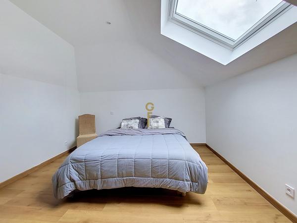 RARE APPARTEMENT 105M² + HANGAR 110M²