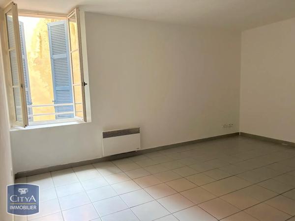 Appartement à louer 2 pièces 39.89m² La Seyne-sur-Mer (83500)