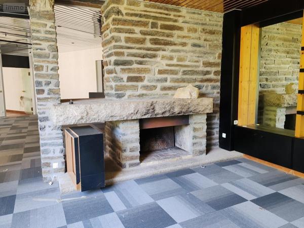 Immeuble à vendre à Plounéour-Ménez dans le Finistère (29410), ref : 29107-2761