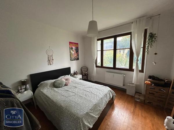 Appartement à louer 2 pièces 48.21m² Chambéry (73000)