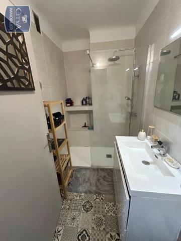 Appartement à louer 2 pièces 48.21m² Chambéry (73000)