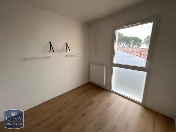 Appartement à louer 4 pièces 76.85m² Angoulins (17690)