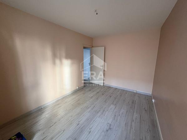 Appartement Les Clayes Sous Bois 3 pièce(s) 64 m2 + BOX et cave