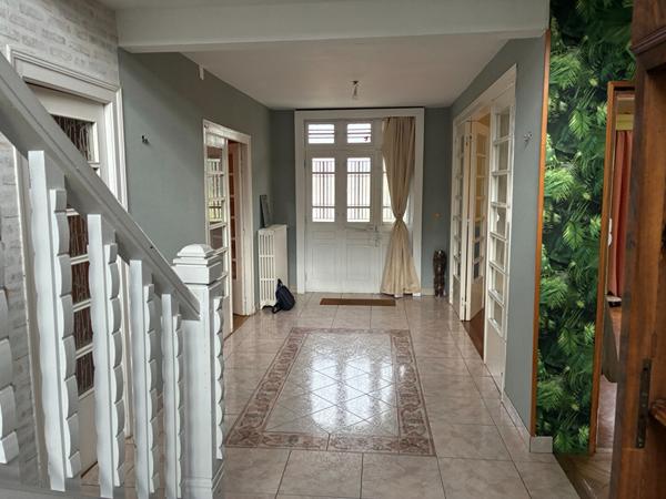 Maison Fretigney-et-velloreille 215 m2