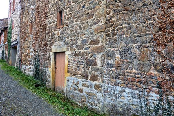 Immeuble de Caractère en Pierre 300 m² ? Idéal Grande Famille ou Gîte