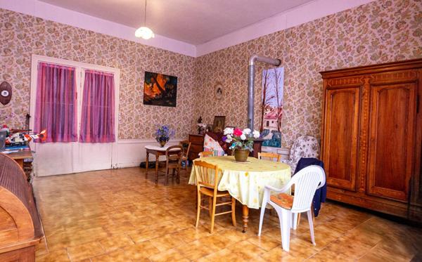 Immeuble de Caractère en Pierre 300 m² ? Idéal Grande Famille ou Gîte